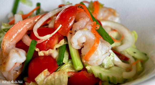 тайская кухня - острый салат с говядиной