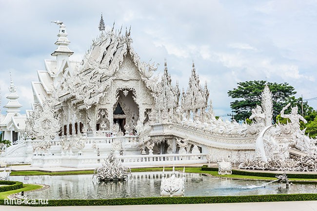 Белый храм в Тайланде
