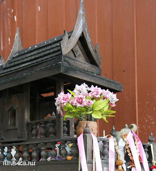 тайский домик духов