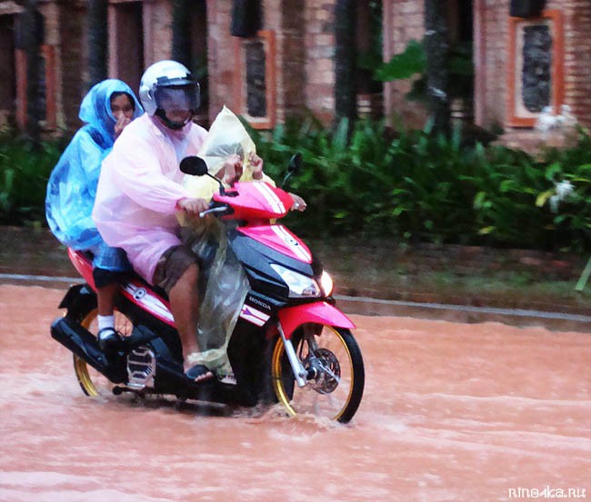 Чем заняться в дождь, дожди на Пхукете, сезон дождей в Таиланде