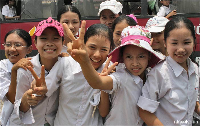 почему тайцы дети улыбаются