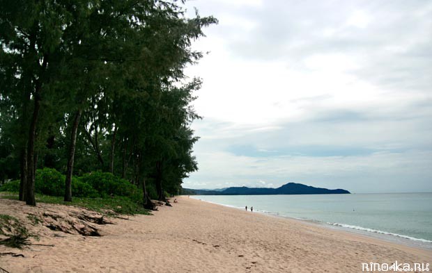 пляж Май Кхао